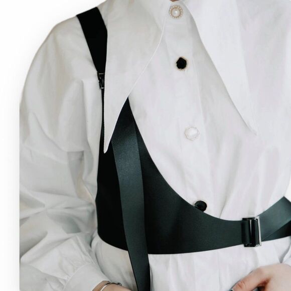 Black Asymmetric Single Shoulder Adjustable Harness Belt NEW - Picture 2 of 3